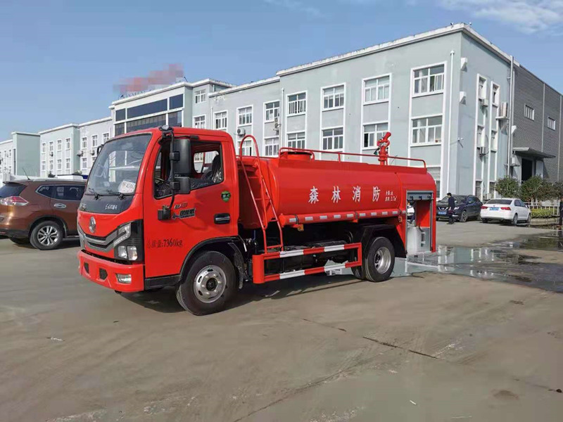 春风4.0吨消防洒水车