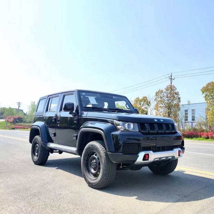 北汽福田4驱越野批示车