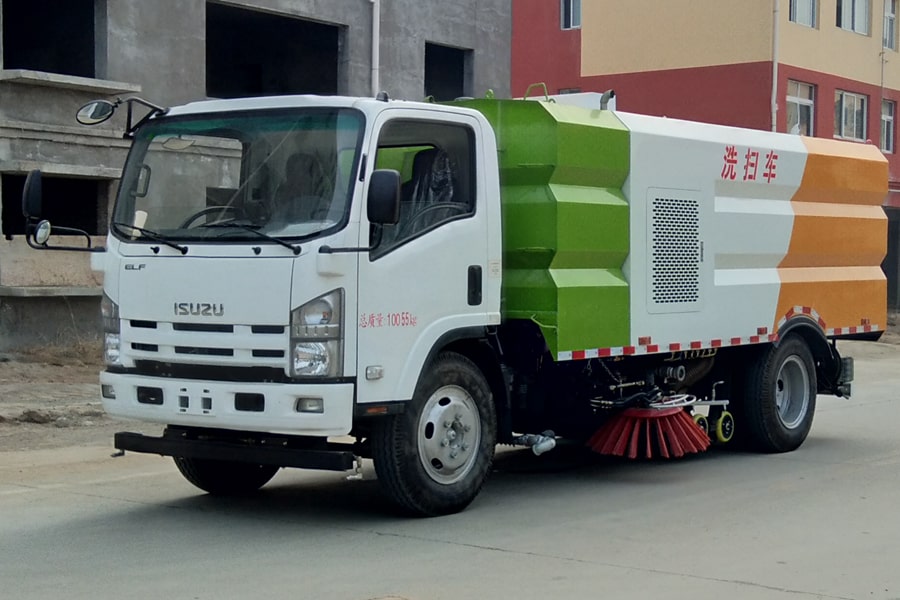 五十铃5吨多功效洗扫车